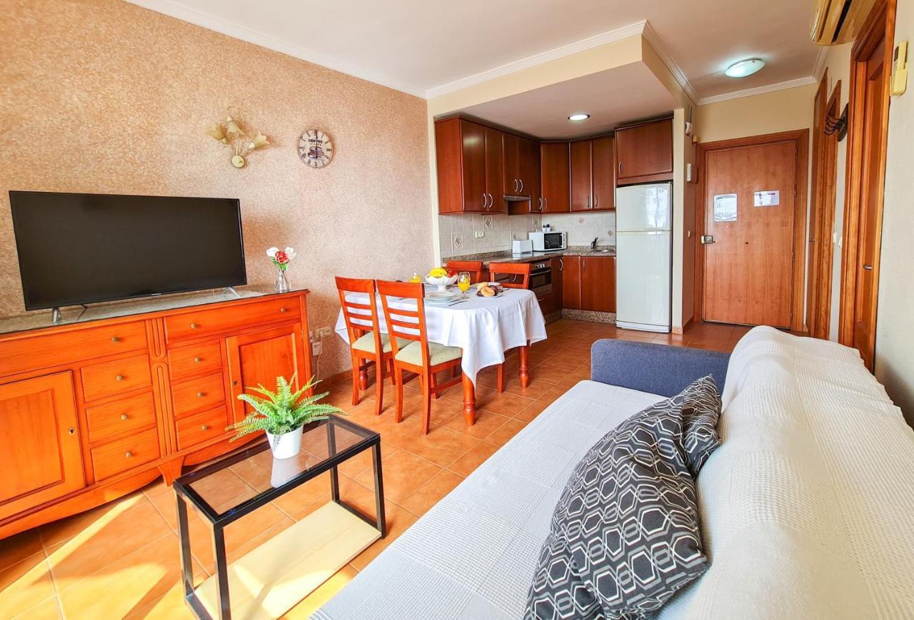 Parking Privado Benalbeach Benalmadena Exterior photo