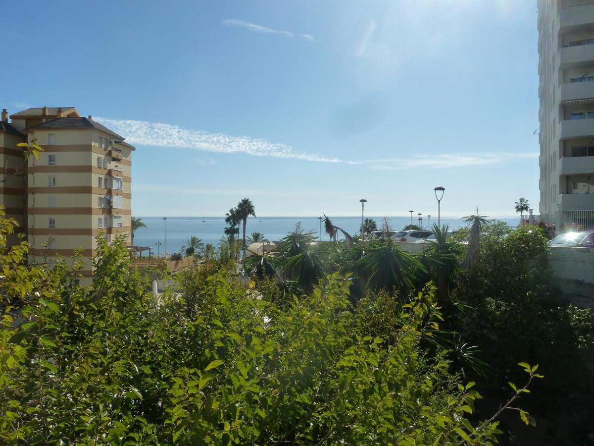 Parking Privado Benalbeach Benalmadena Exterior photo
