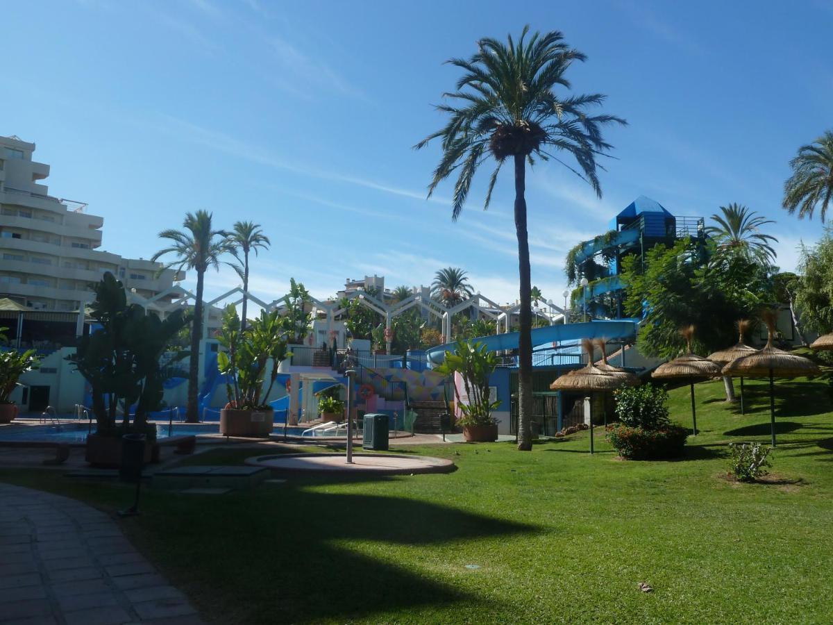 Parking Privado Benalbeach Benalmadena Exterior photo